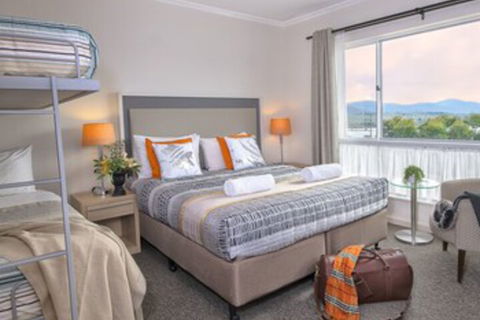 Panorama Jindabyne - New South Wales Tourism  0
