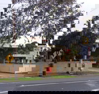 Eaglehawk Motel - New South Wales Tourism 