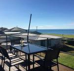 Hamilton - New South Wales Tourism 