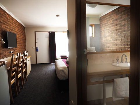 Kerang Motel - New South Wales Tourism  1