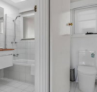 Long Beach House Apartments Sandy Bay - New South Wales Tourism 