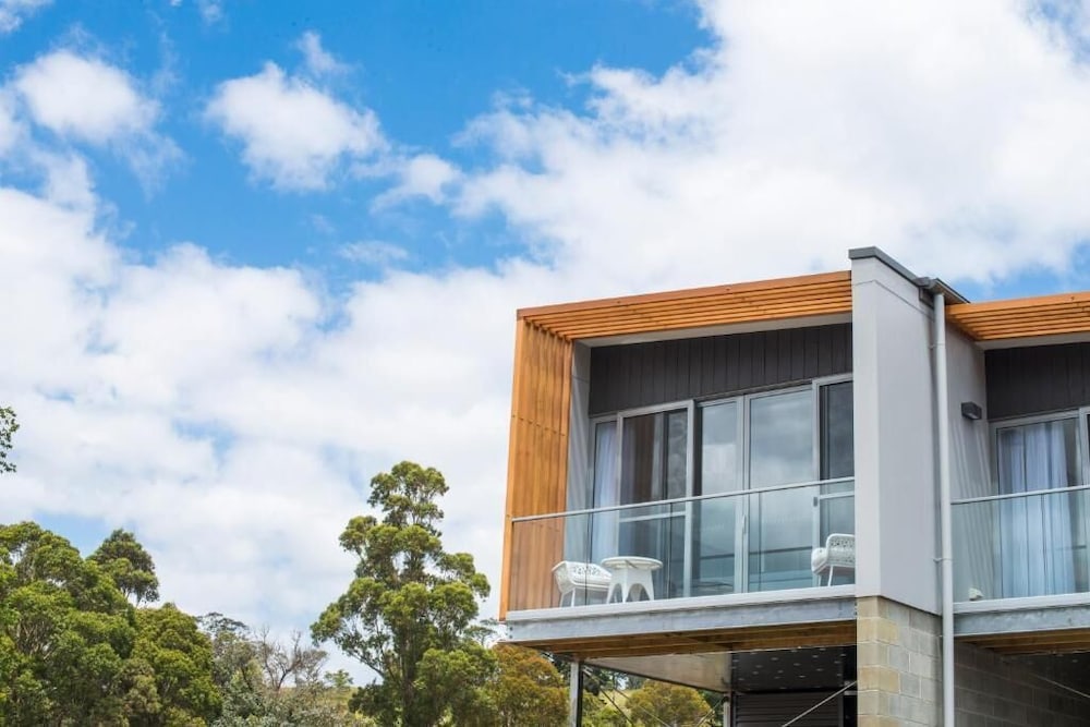 Rosevears TAS New South Wales Tourism 