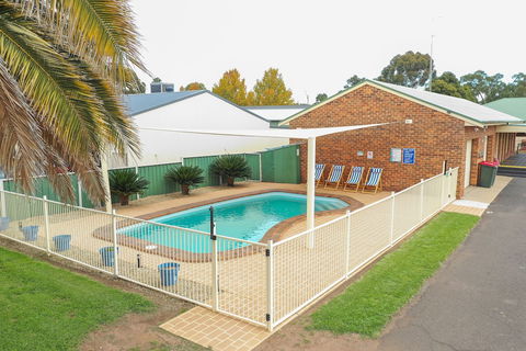 The Leeton Heritage Motor Inn - New South Wales Tourism  1