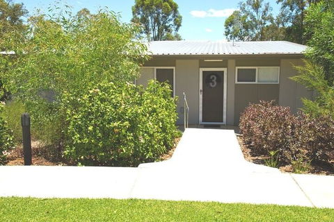 Honeybee Country Accommodation - New South Wales Tourism  2