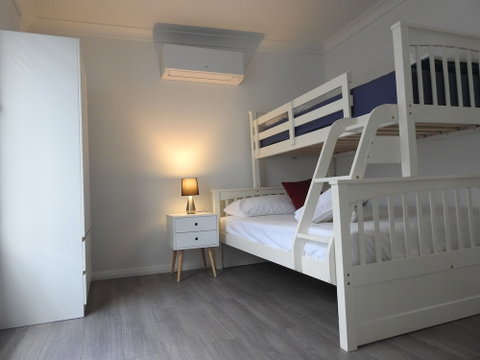 Lismore Lake Holiday Park - New South Wales Tourism  0