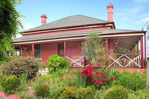 Henrys Cottage - New South Wales Tourism  4