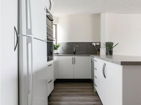 Alex Headland Beachfront - New South Wales Tourism  1