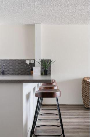 Alex Headland Beachfront - New South Wales Tourism  3