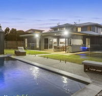 Ebony Rose Tweed Coast Holidays - New South Wales Tourism 