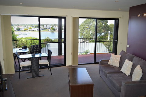 Ocean View Apartment 1 - New South Wales Tourism  2