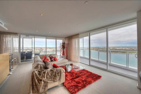 Bridgepoint 1105 - New South Wales Tourism  0