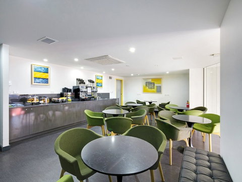 ValueSuites Green Square - New South Wales Tourism  5