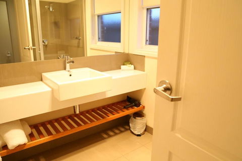 Allansford Hotel Motel - New South Wales Tourism  6