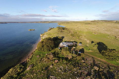 Ratcliff Cottage - New South Wales Tourism  2