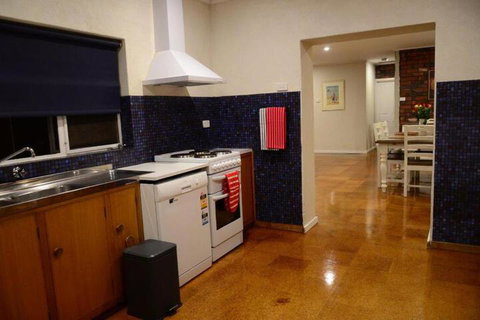 Ratcliff Cottage - New South Wales Tourism  7