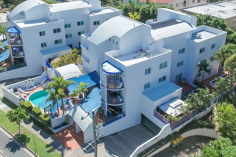 Surfers Beach Resort 2 - New South Wales Tourism  2