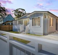 Margarets Hamptons Cottage - New South Wales Tourism 