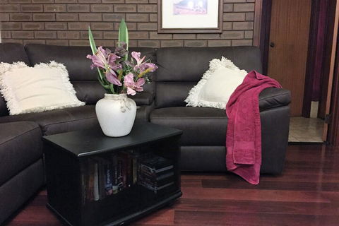 Perth Stadium Homestay - New South Wales Tourism  3