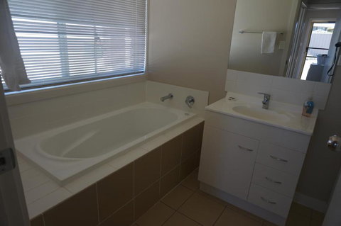 Far Away Escape - New South Wales Tourism  4