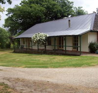 Colonial Inn Guest Rooms - New South Wales Tourism 