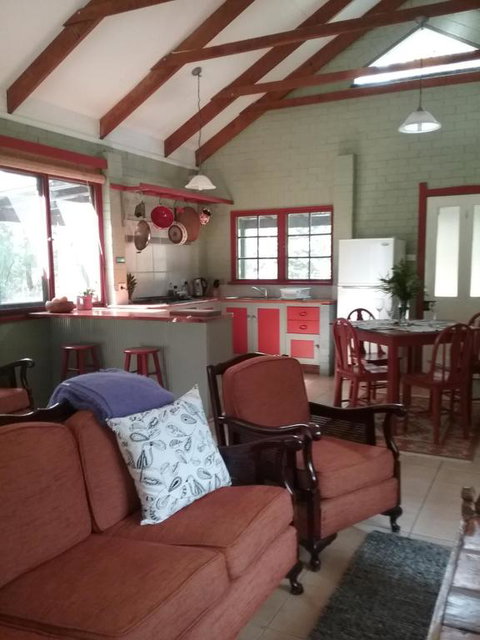 Narrawallee Creek Studio - New South Wales Tourism  3