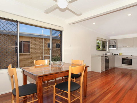 Oloway 40 2 BDRM Pet Friendly Budget Home - New South Wales Tourism  6