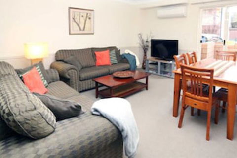 Caulta Apartments - New South Wales Tourism  0