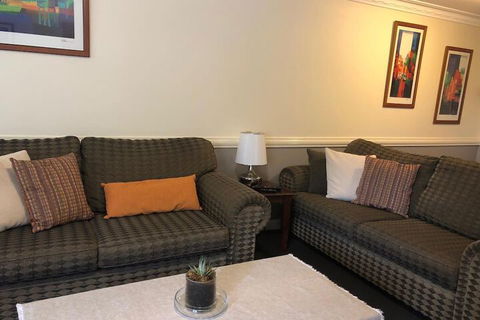 Caulta Apartments - New South Wales Tourism  3