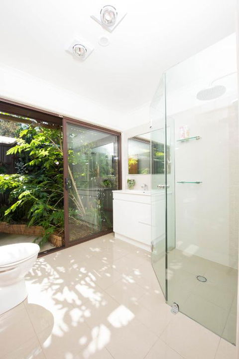 A Suite Spot In The Hills - New South Wales Tourism  6