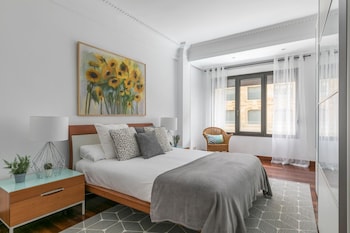 Bondi Family Escape - New South Wales Tourism  4