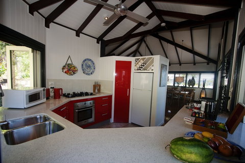 Bedarra Beach House - New South Wales Tourism  4