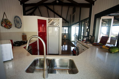 Bedarra Beach House - New South Wales Tourism  3