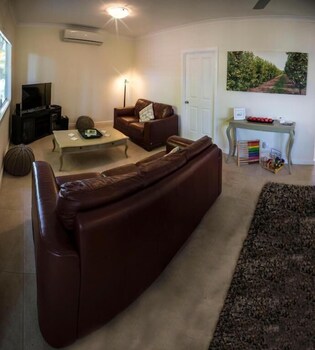 Farview Guest Accommodation - New South Wales Tourism  1