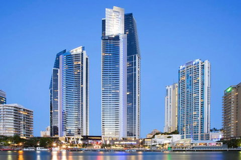 Apartment Stay Circle On Cavill - New South Wales Tourism  1