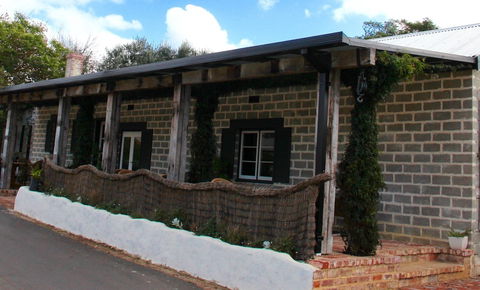 Bakehouse '38 Restaurant & Guesthouse - New South Wales Tourism  0