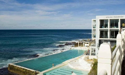 Sophisticated Apartment Near Beach - New South Wales Tourism  3