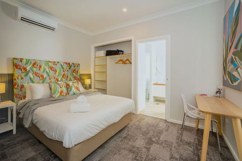 Kirsten Accommodation Parkes - New South Wales Tourism  3