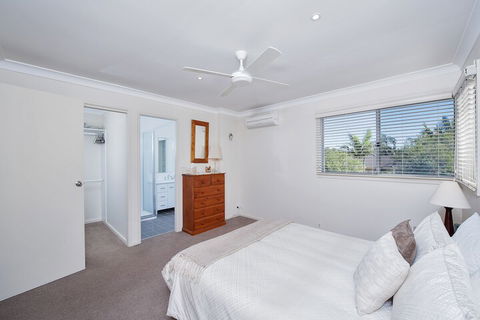 Sea Whispers - New South Wales Tourism  2