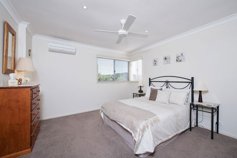 Sea Whispers - New South Wales Tourism  1