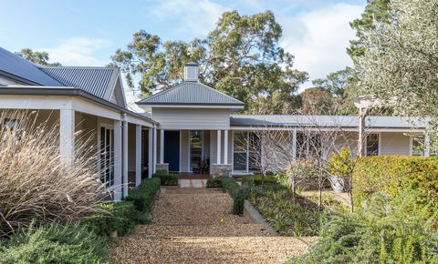 Haven Red Hill - New South Wales Tourism  1