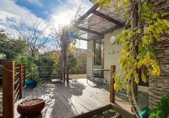 BOUTIQUE STAYS - Maple On Kent - New South Wales Tourism  2