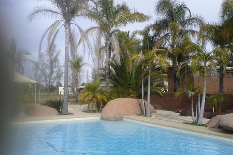 Hilltop Resort - New South Wales Tourism  7