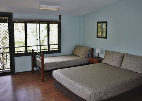 Parry Creek Farm Tourist Resort & Caravan Park - New South Wales Tourism  2