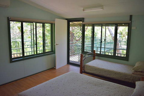 Parry Creek Farm Tourist Resort & Caravan Park - New South Wales Tourism  3