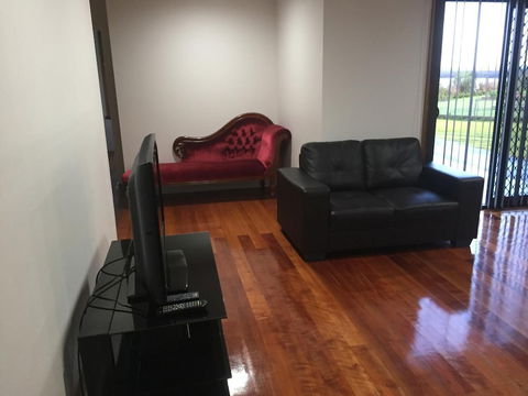 Glenaire Apartments On Frazer St - New South Wales Tourism  1