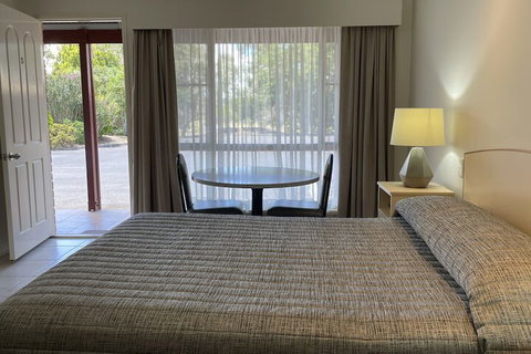 Crows Nest Motel - New South Wales Tourism  7