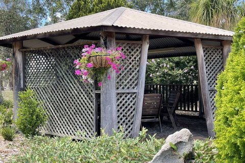 Crows Nest Motel - New South Wales Tourism  1