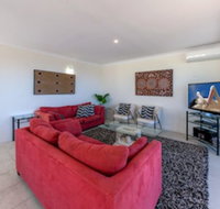 Laman Lodge Unit 5 15 Laman Street - New South Wales Tourism 