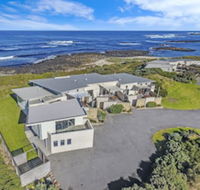 HEARNS BEACHSIDE VILLA 2 - New South Wales Tourism 