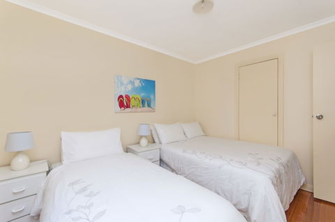 Ocean Break - New South Wales Tourism  4